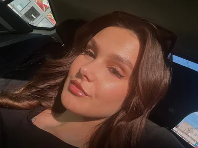 KariCacheros XXX nøgenfoto 4