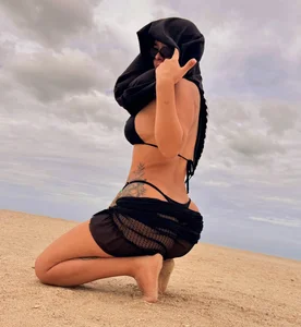 Kiity- Magical vacation 🙏🏼☀️🌴 Pic 2