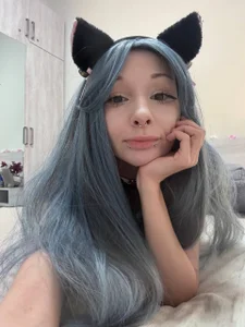 hannaxo1 Blue light - blue hair 💙 Pic