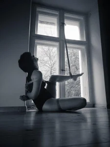 billie__rose Tied up pretty slika 6
