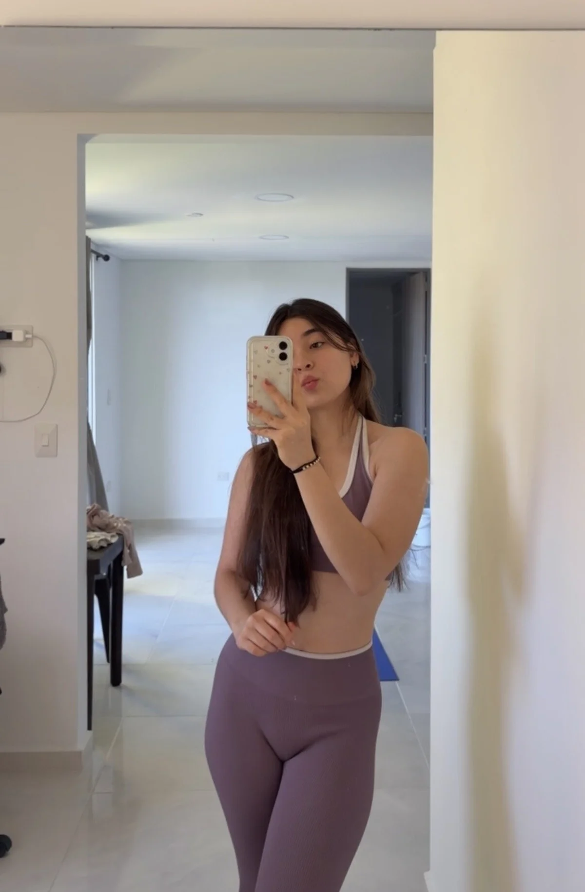 Valentina_ro 님의 트렌드 중인 사진  3309개