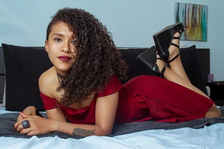 Zoe_Gruber Elegant 🥂 зображення 4