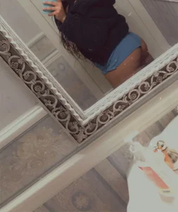 Bustyylilpotheaddd Me, Myself, & I 圖片 2