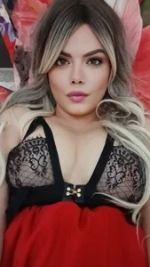 meeeeeeeeee de hotmilf4uxxx  photos