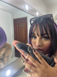 My fetish 🥒 de SarahRizof  5 Imagens