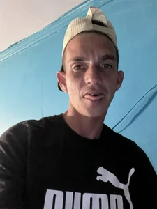 Public od 3Patasyunayuca  2 snímek