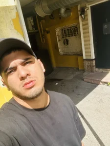 White0525 Public Pic