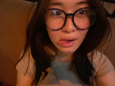 Mitsuki_Sutemi I like to wear glasses))😍 Immagine  5