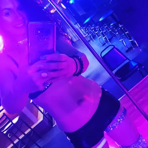BrokenPrincess420 Public Pic