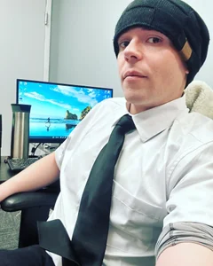 A_Random_Dick Definitely standing out in the office Foto