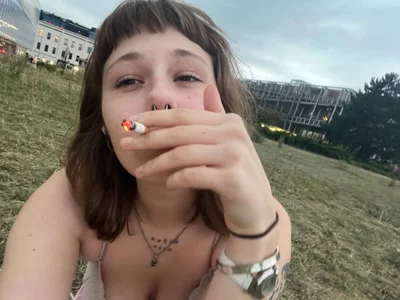 Fiona054 Public зображення 3