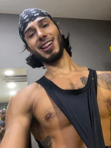 DERRYMASTER Public Bilde