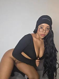 Stefany_sanchez18 ......... Pic