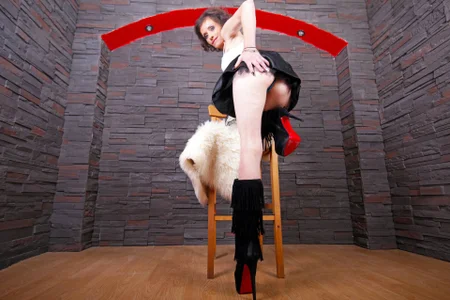 Bonny_Ella Public Foto 2