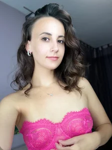 SoLovelyAnna: Public ( 3 фото)