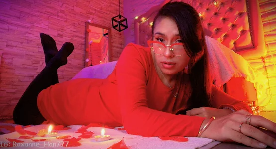 Roxanne_Han Be my date tonight... and forget the rest😏🥵 Pic 8