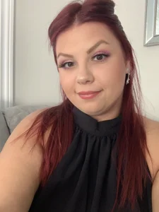 sexyinred200 A bit of me 🥰 Pic