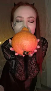 Micky_Wood Halloween  2টি ছবি