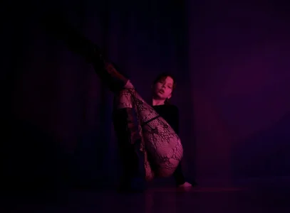 Karalins Neon muse Pic 2