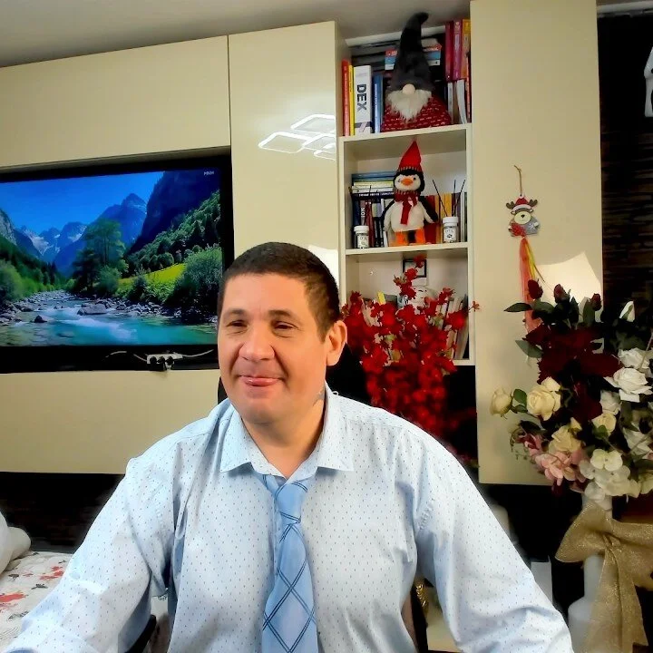 صور SpartacusDaddy48 الرائجة  7330