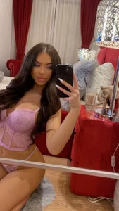 IvyRubens Selfies Pic 9