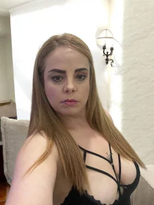 A masterpiece in progress.💄 de AlissonHarris Foto 2