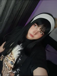 Daniellesins1: Public ( 2 фото)