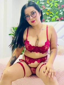 Lili_Corinna kullanıcısının Public albümü -  2 fotoğraf