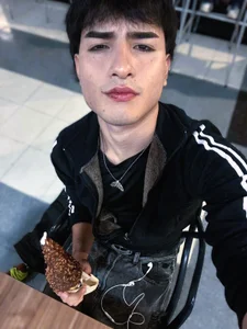 Luam_murph 🍦 Would you like to share this delicious ice cream with me? зображення 3