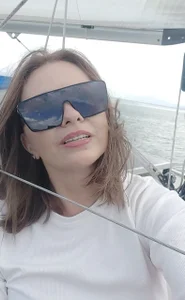 LilianaPace A yacht, the wind, and I 圖片 6