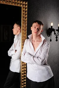 Brad_Myles black or colour? Immagine  5