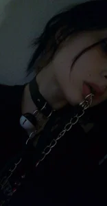 _L_o_r_r_y_ Public Foto