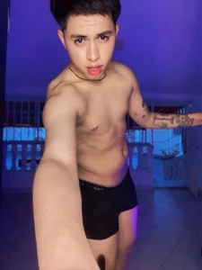 Niicky1_ Public Pic 3