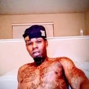 CrookedBeaut Public Foto 2