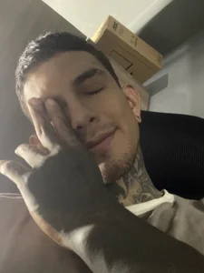 Travtanner: Public ( фото)