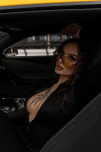 MarlynRobertsen 💛Fast Cars & Bad Ideas💛 Pic 7