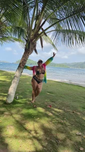 celeste_curvy A little bit of my vacation 😍 사진