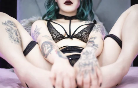 _asami_chieko_ I need u Pic 2