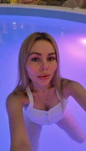 Zdjęcia LoraBoyar Public:  5