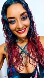 Tell me something you'd never dare to say to me in person. 👀 de sifua_ki  Imagens