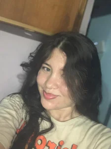 Isabella_Dawn Public Pic 4