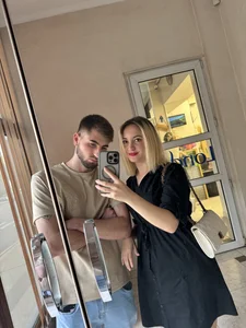 JackyAndHelen Public Foto 4