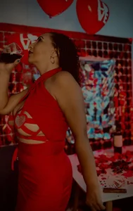 EvaMills1 kullanıcısının love and friendship albümü -  6 fotoğraf