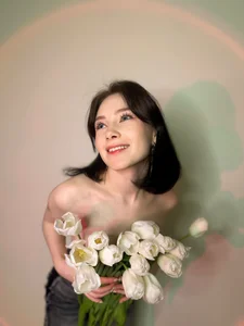 LanaBlu_ Flower Seduction Pic 2