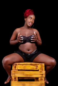 Black_Q Public Billede 4