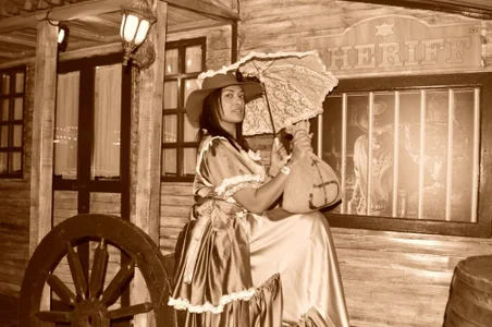 Inndrahot something different Immagine  7