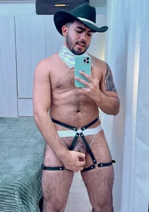 adamhairy COWBOY SEXY รูป  4