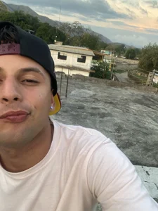 Milanyvero_: Public ( 3 фото)