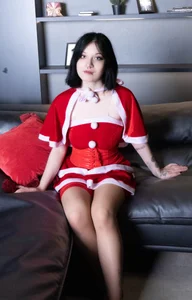 ScarletHarley Do you love my xmas suit?:* Immagine 
