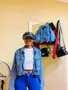 EbonySexySlimxxxPublic图片 2